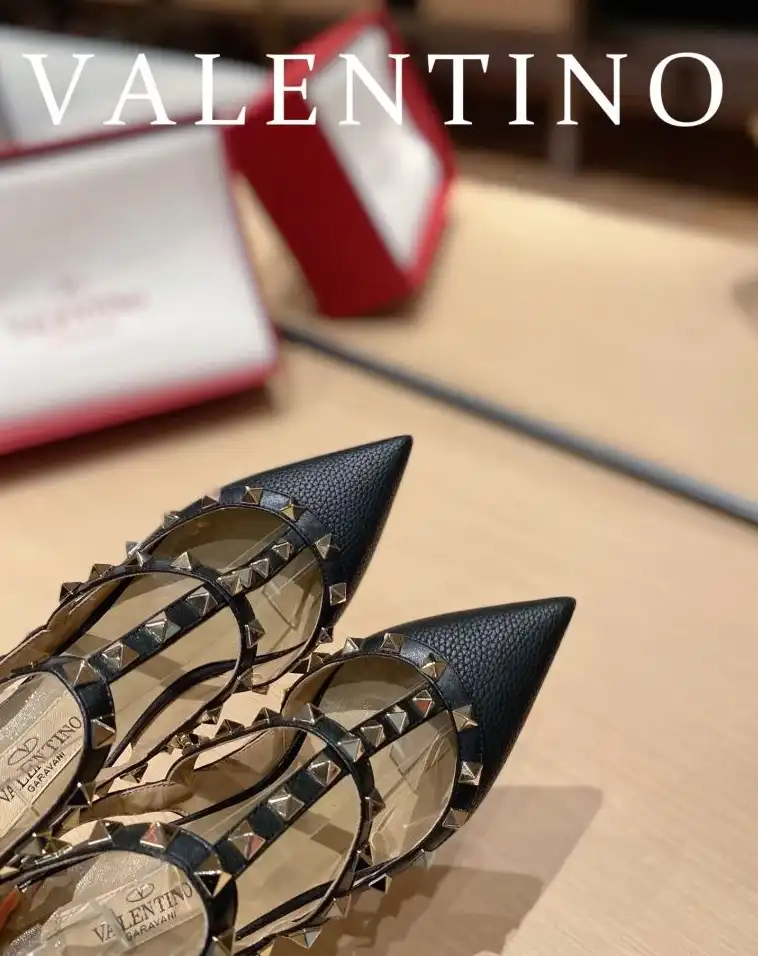 hype Valentino High Heels