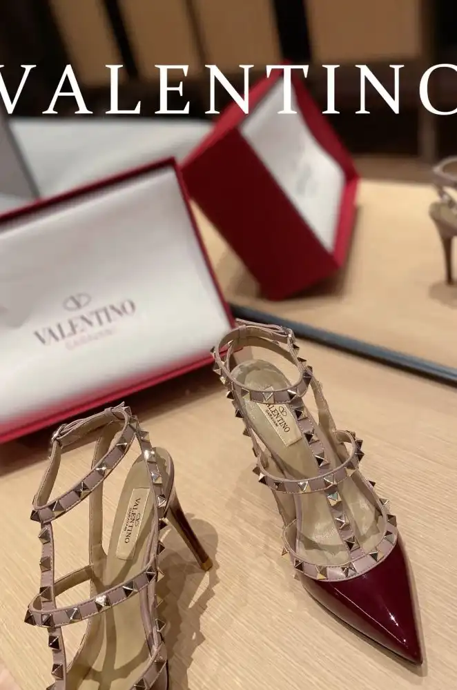 hype Valentino High Heels