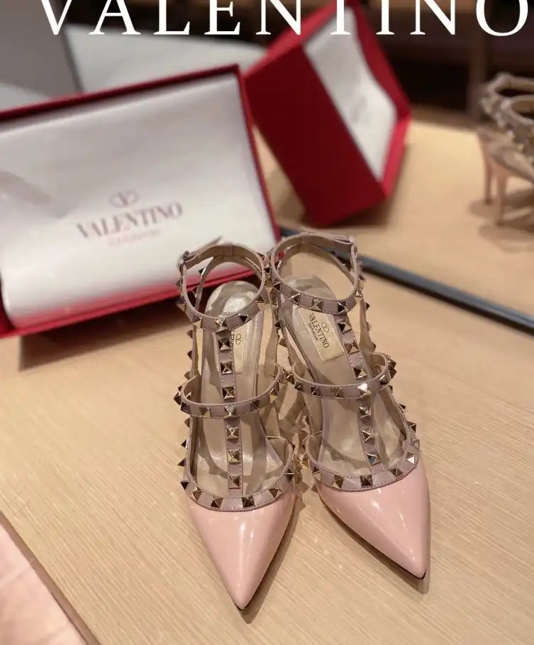 hype Valentino High Heels