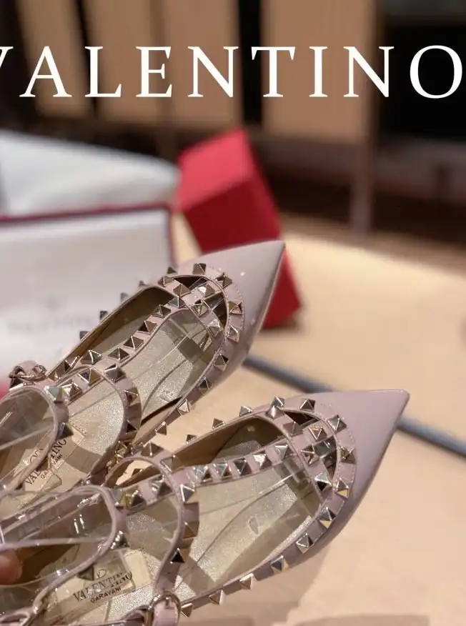 hype Valentino High Heels