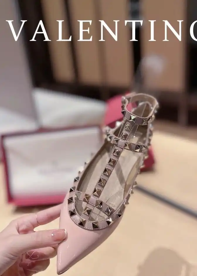 hype Valentino High Heels