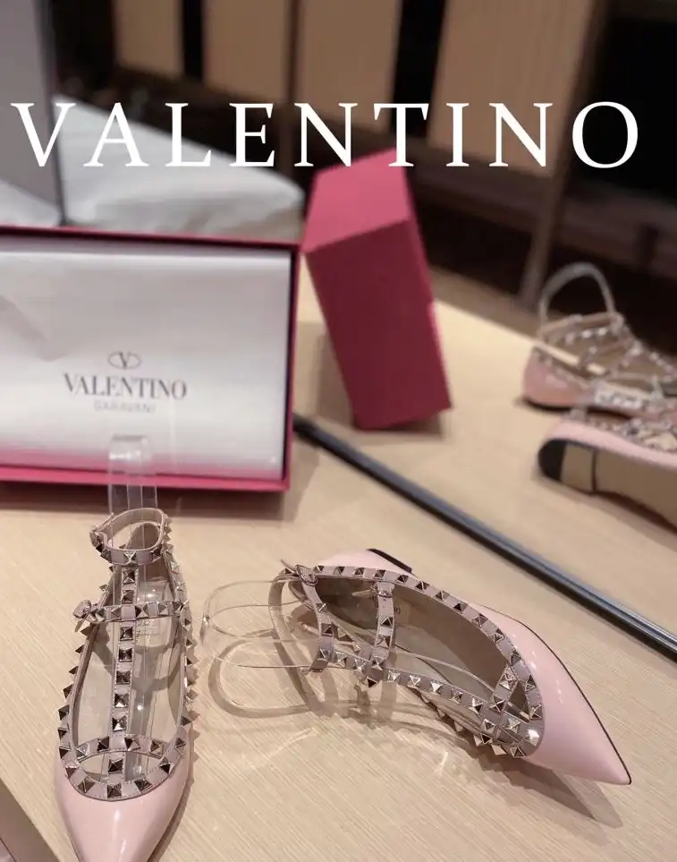 hype Valentino High Heels