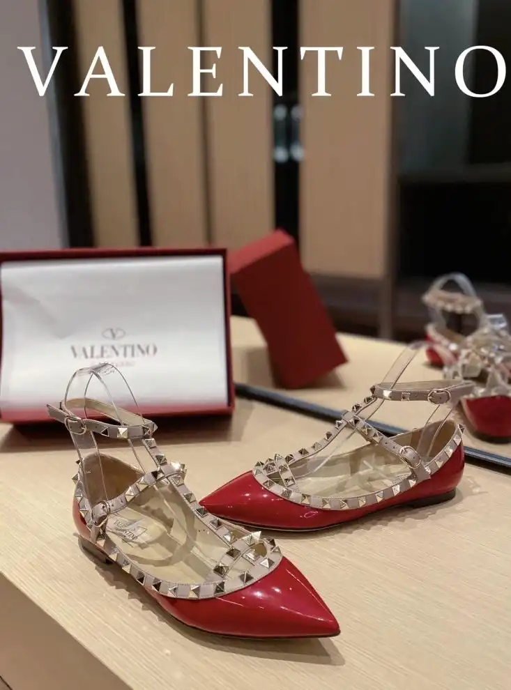 hype Valentino High Heels