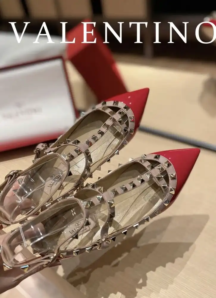 hype Valentino High Heels