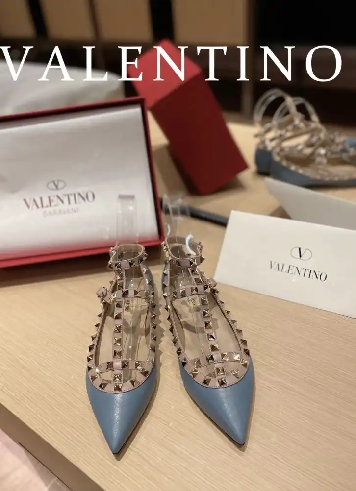 hype Valentino High Heels