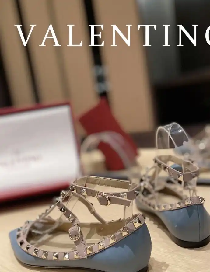 hype Valentino High Heels