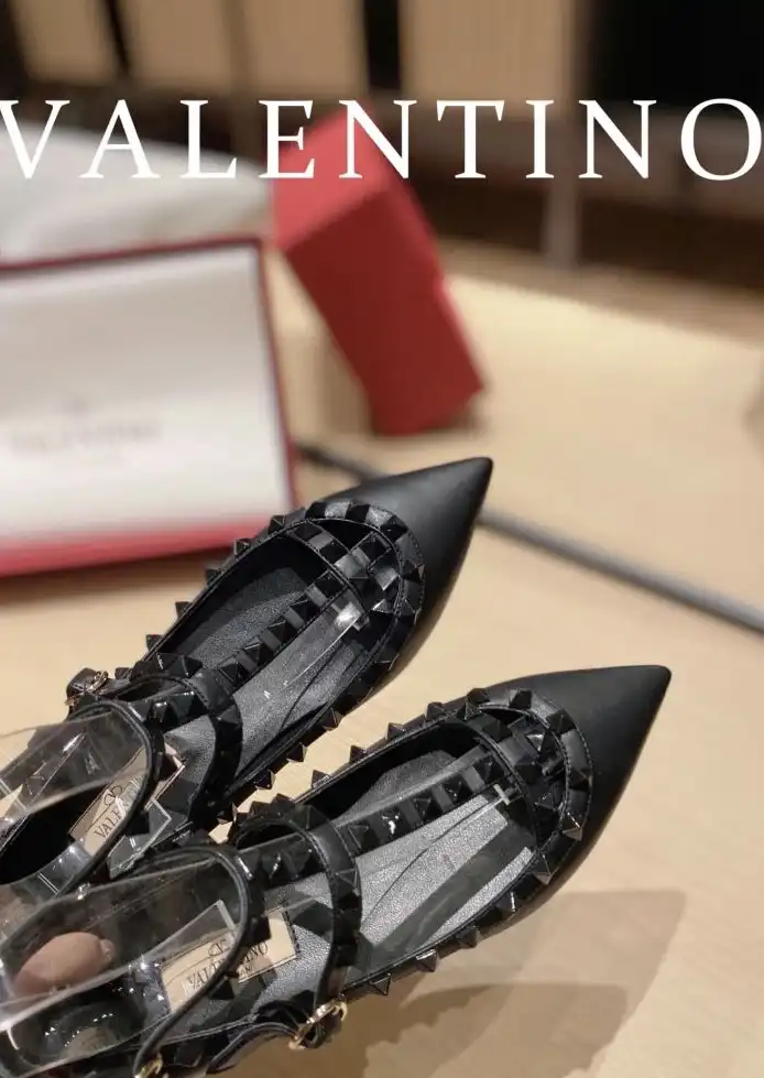 hype Valentino High Heels