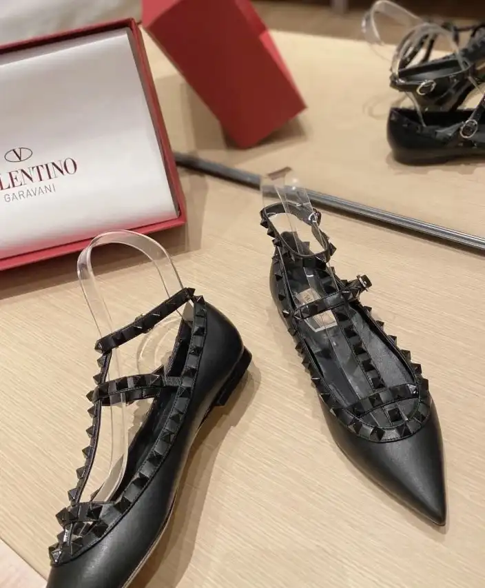 hype Valentino High Heels