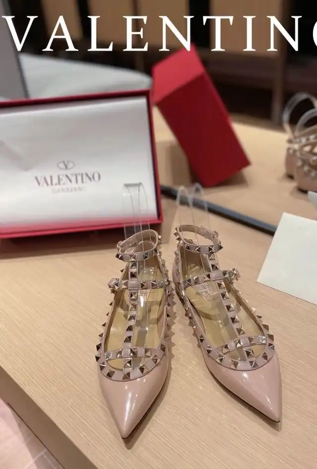 hype Valentino High Heels