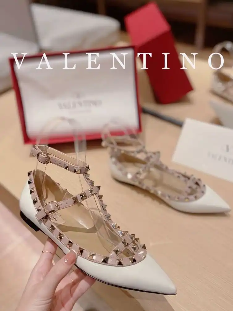 hype Valentino High Heels