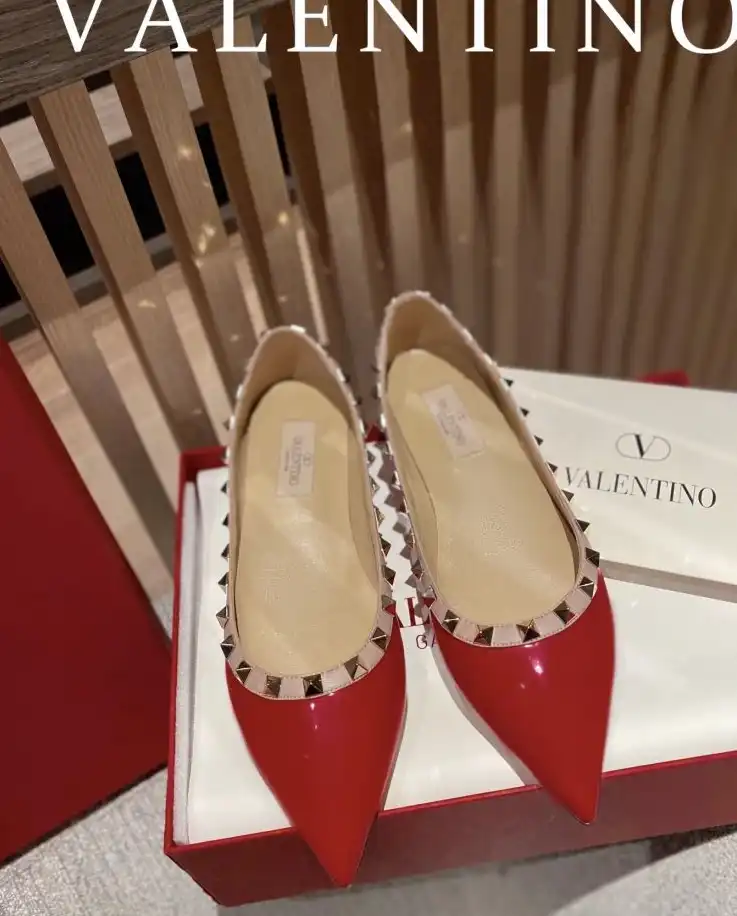 hype Valentino High Heels