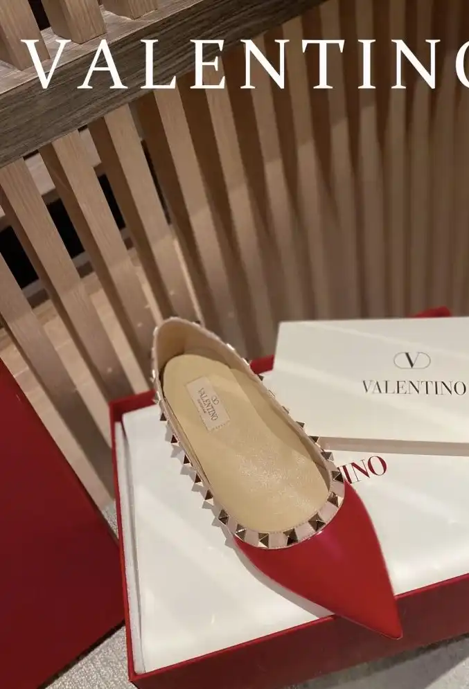 hype Valentino High Heels