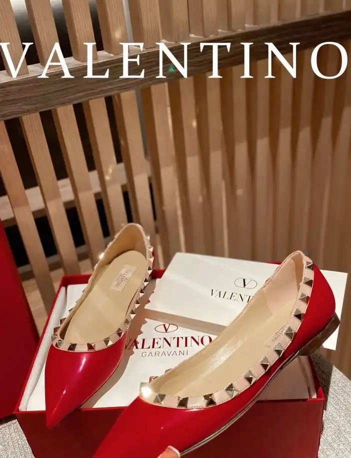 hype Valentino High Heels