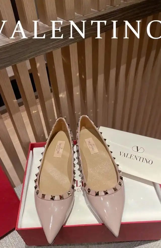 hype Valentino High Heels