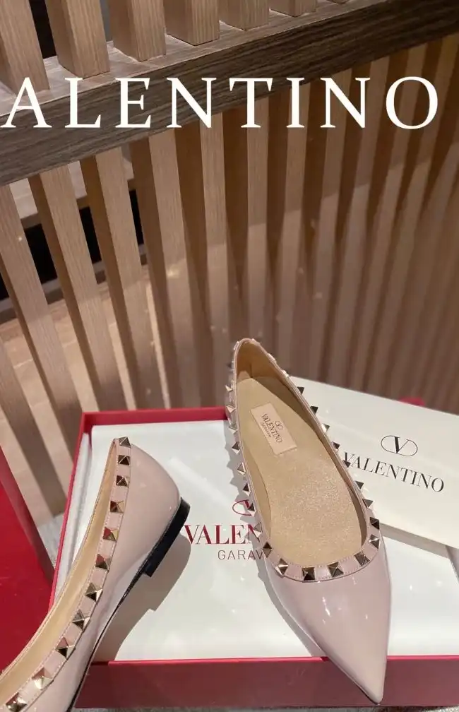 hype Valentino High Heels