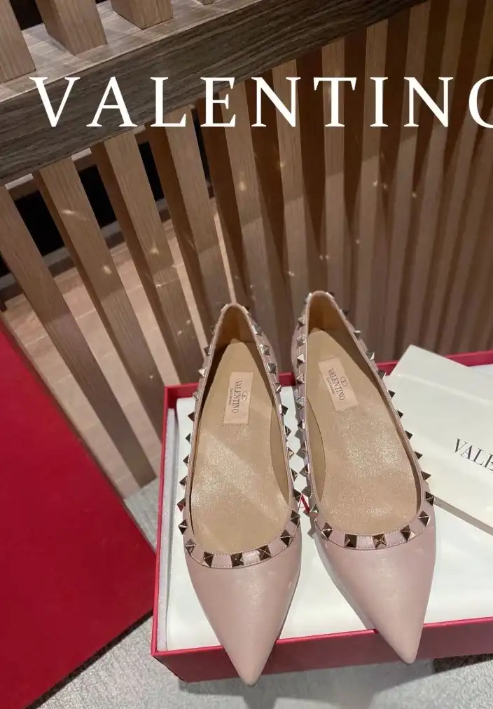 hype Valentino High Heels