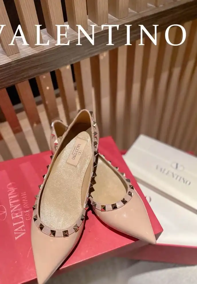 hype Valentino High Heels