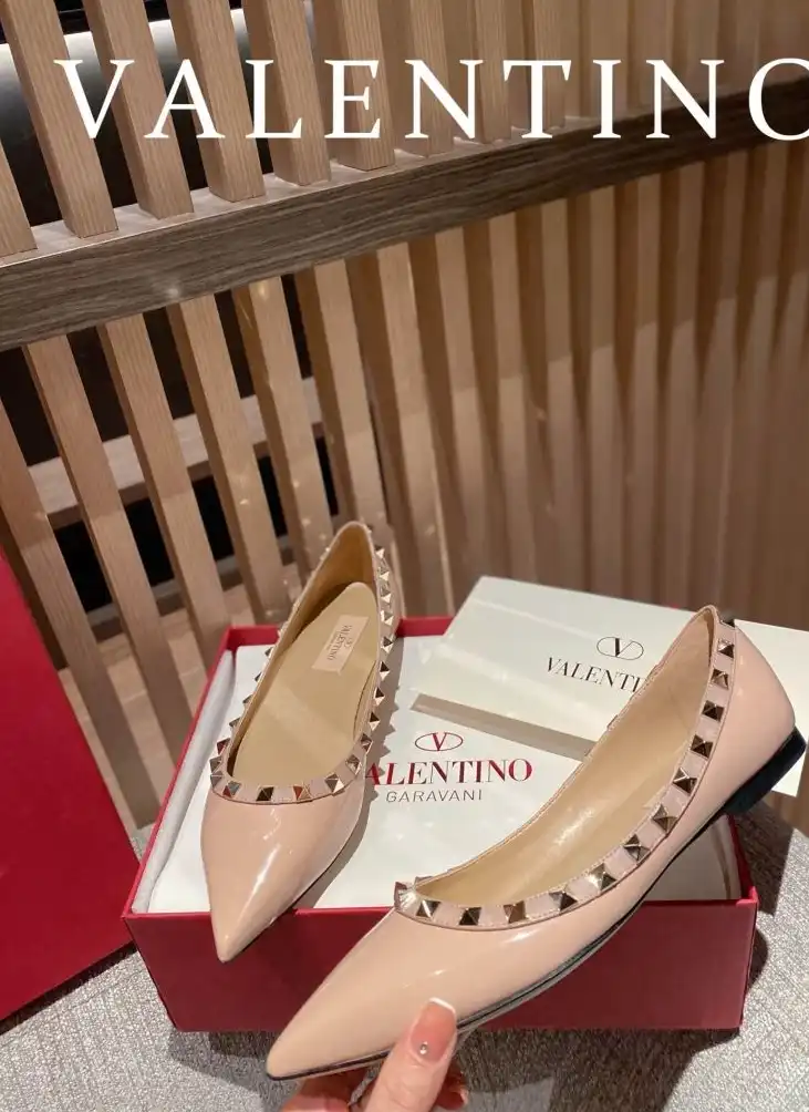 hype Valentino High Heels