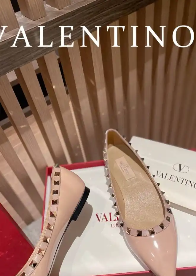 hype Valentino High Heels