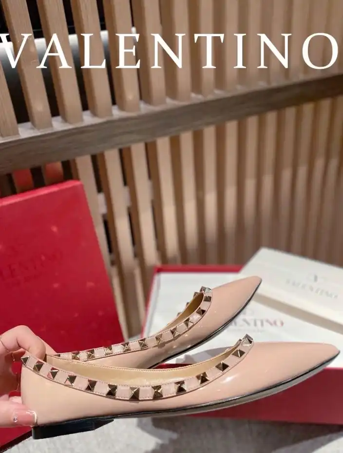 hype Valentino High Heels