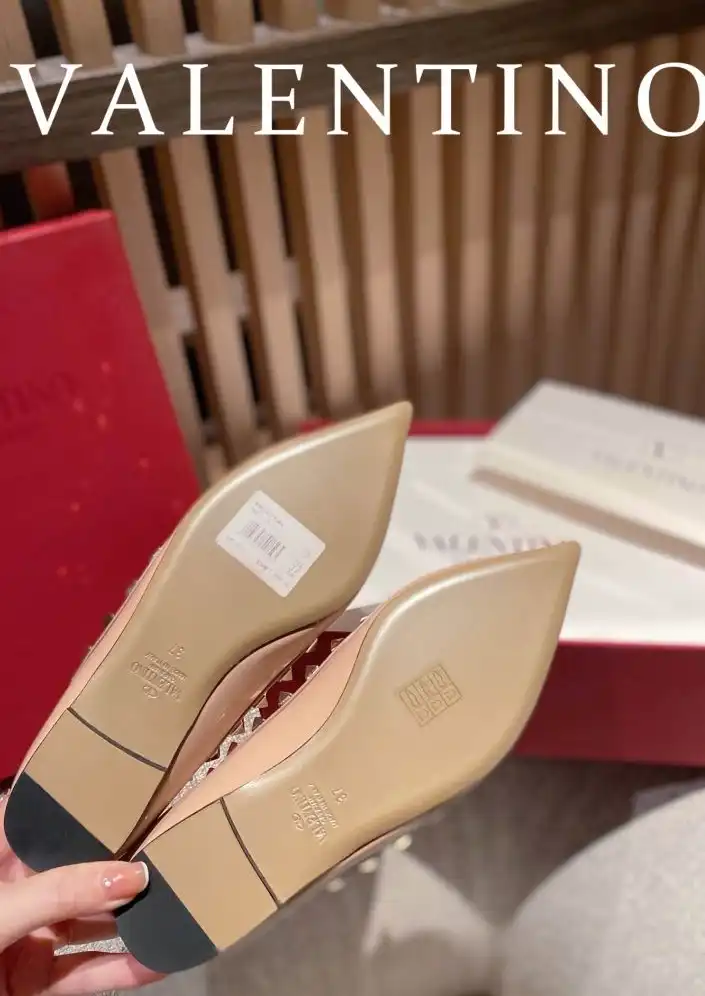 hype Valentino High Heels