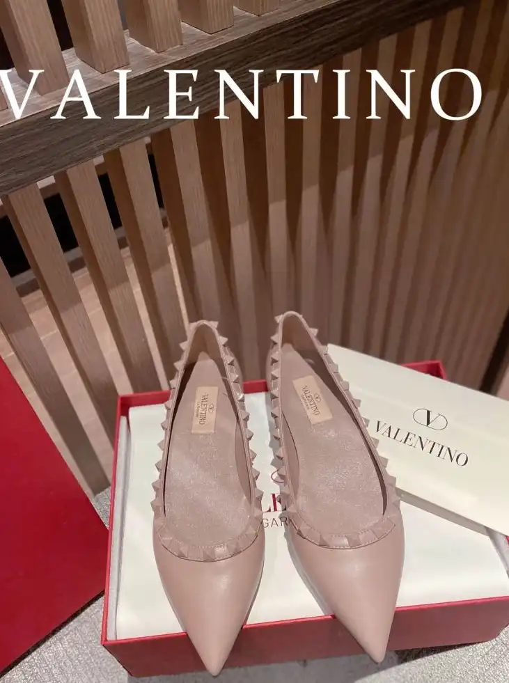 hype Valentino High Heels