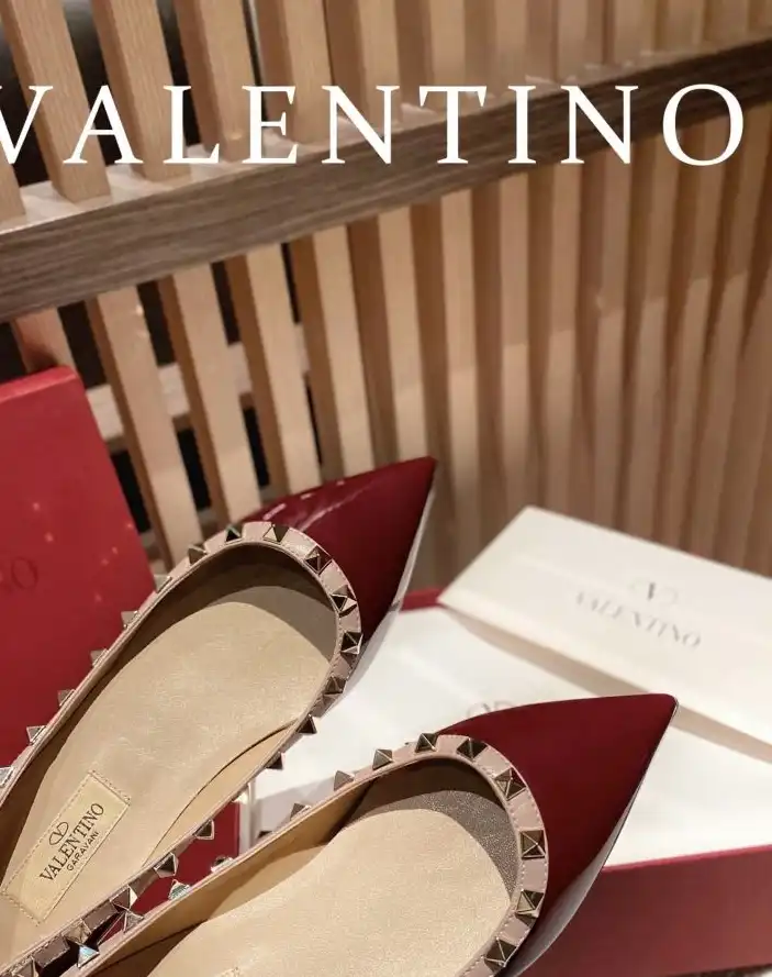 hype Valentino High Heels