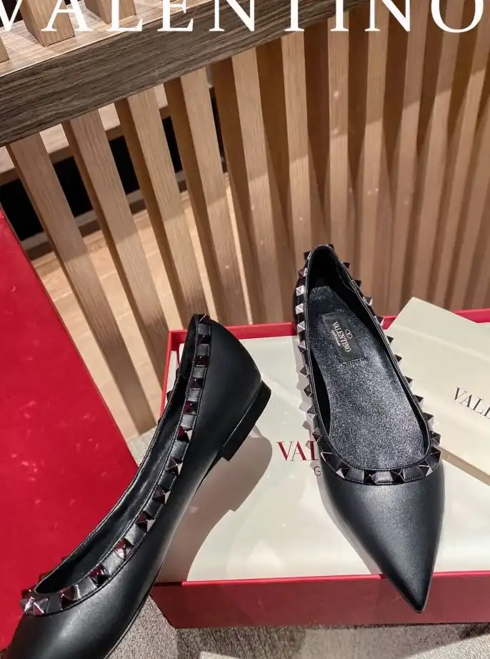 hype Valentino High Heels