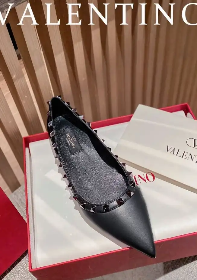 hype Valentino High Heels