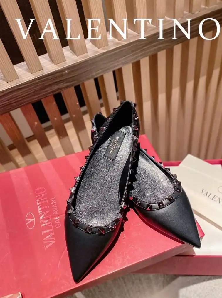 hype Valentino High Heels