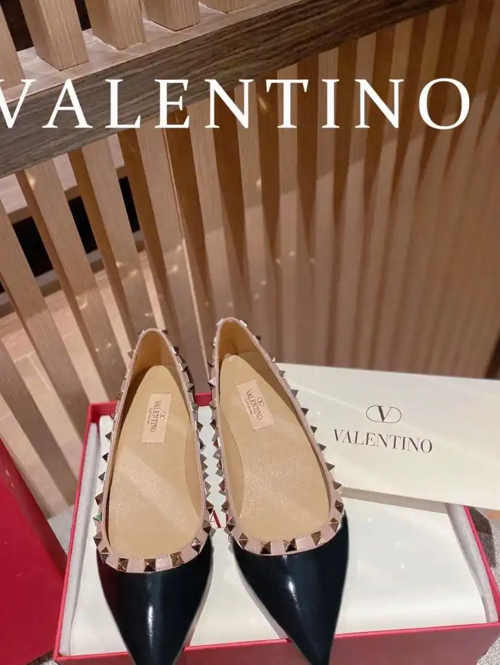 hype Valentino High Heels