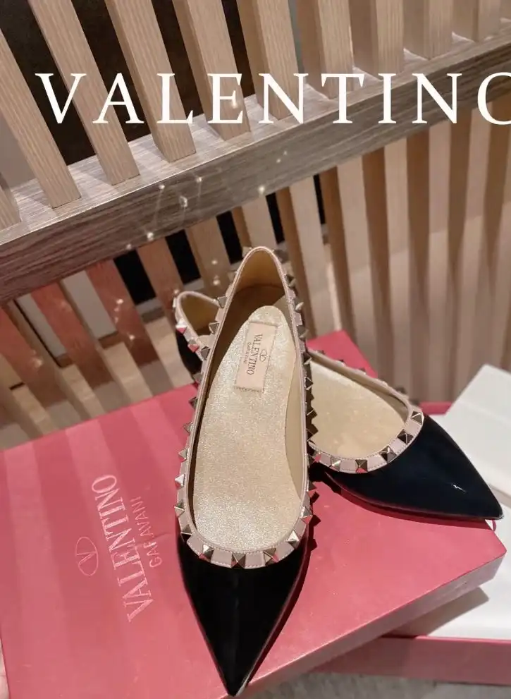 hype Valentino High Heels