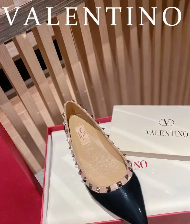 hype Valentino High Heels