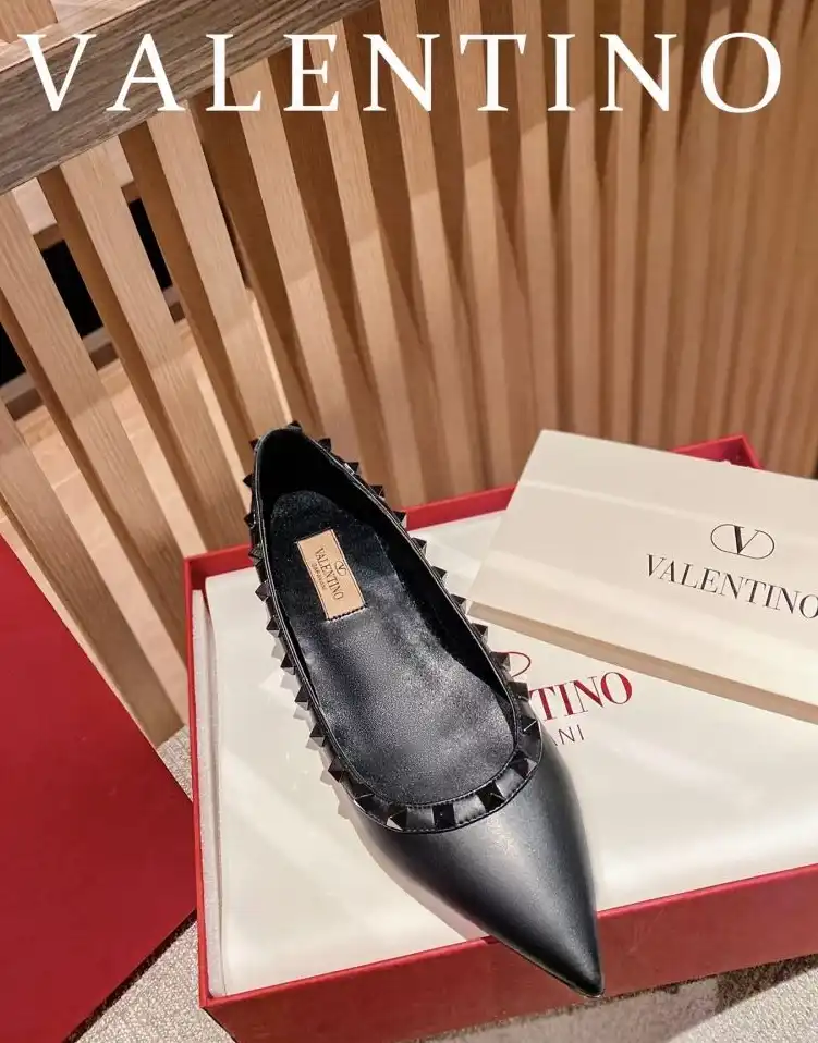 hype Valentino High Heels