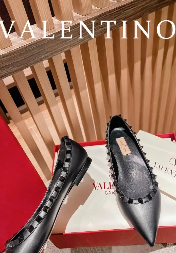 hype Valentino High Heels