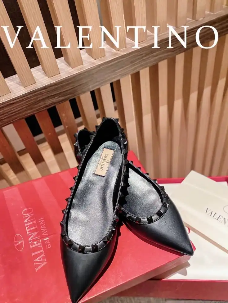 hype Valentino High Heels