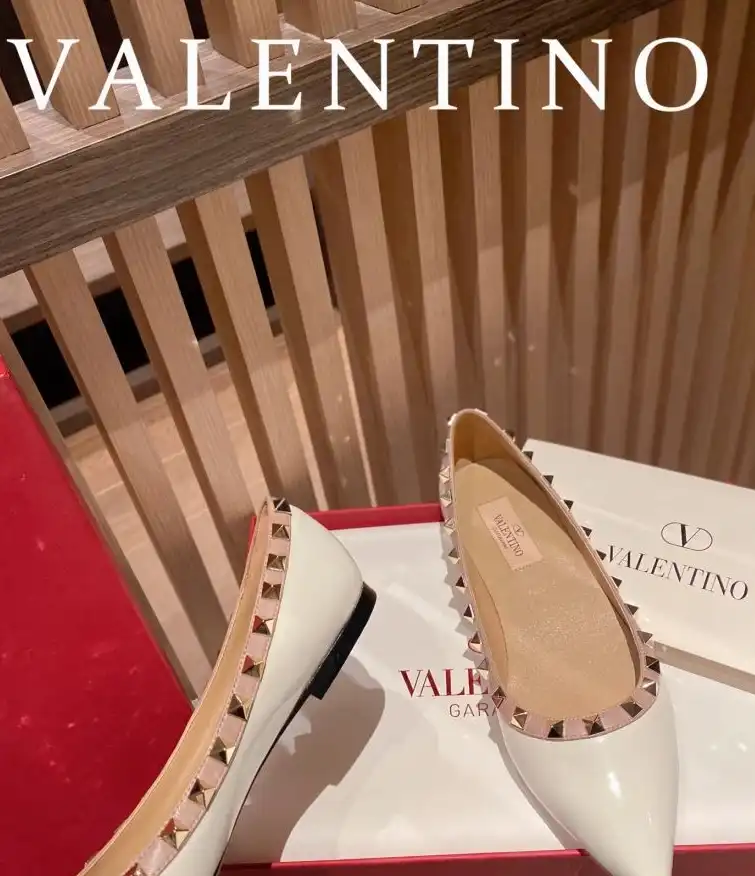 hype Valentino High Heels