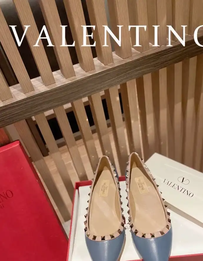 hype Valentino High Heels