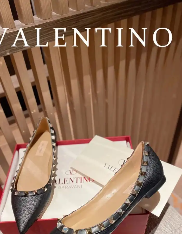 hype Valentino High Heels