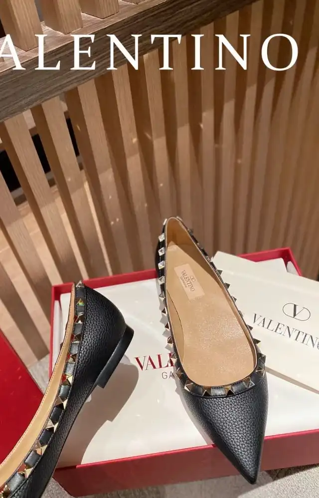 hype Valentino High Heels