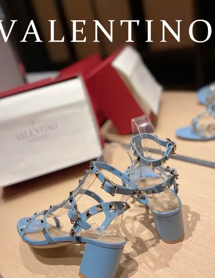 hype Valentino High Heels