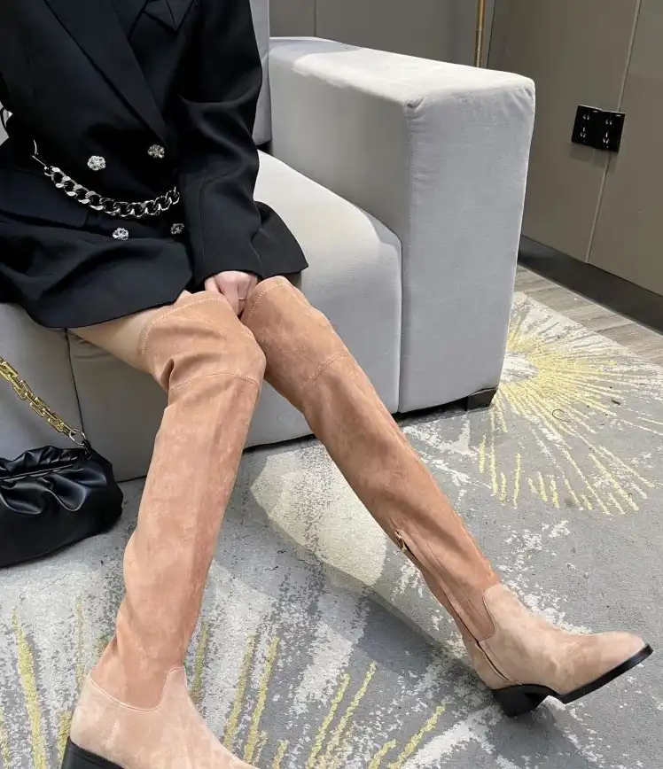 hype Valentino Boots