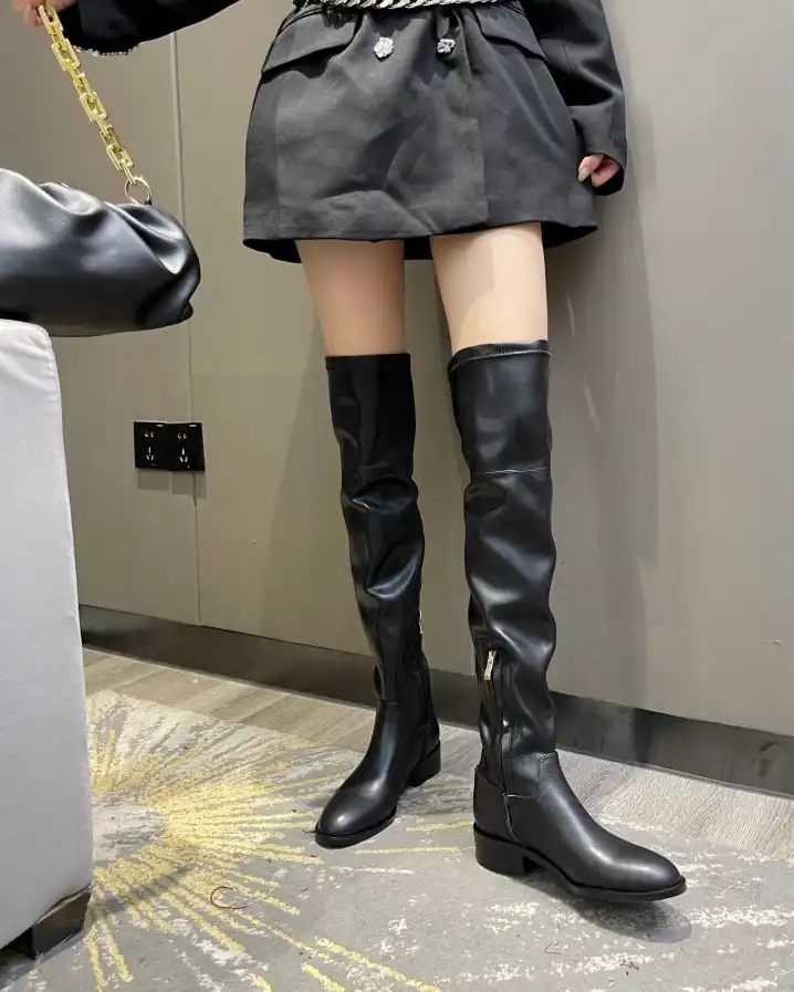 hype Valentino Boots