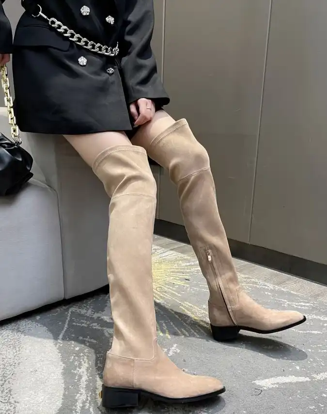 hype Valentino Boots