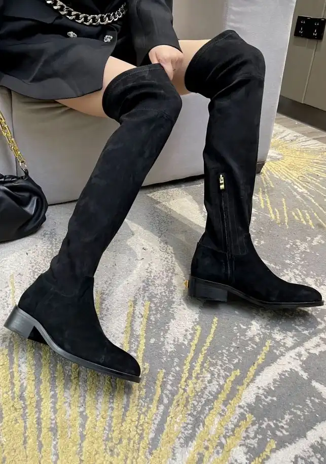 hype Valentino Boots