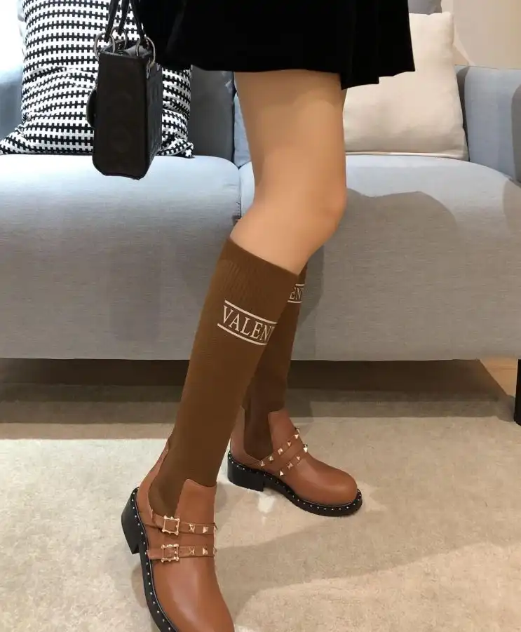 hype Valentino Boots