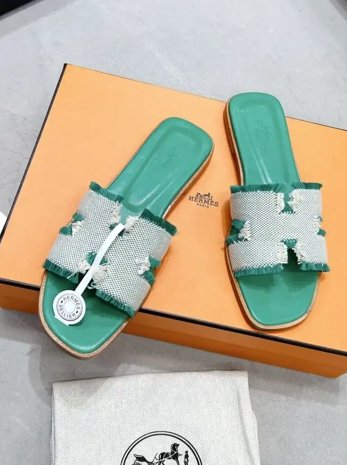 hype Hermes Slippers