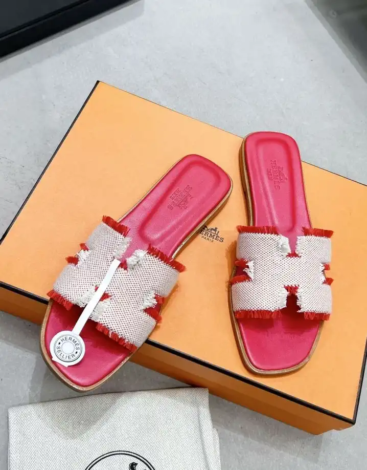 hype Hermes Slippers