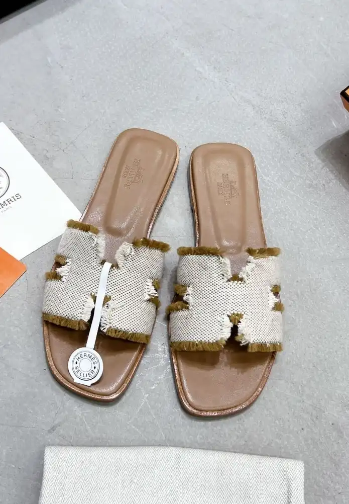 hype Hermes Slippers