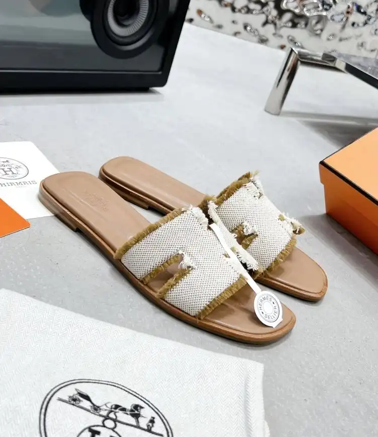 hype Hermes Slippers